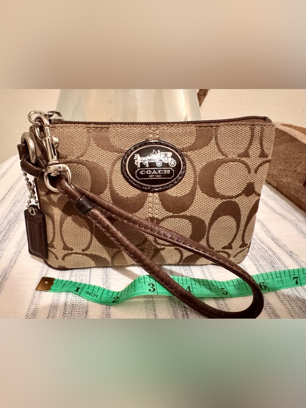 COACH Heritage Signature C Wristlet Chocolate Brown EUC